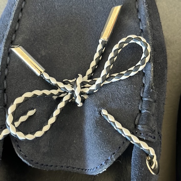 Navy Blue Tod’s loafers - Brand new without tags - Picture 7 of 9